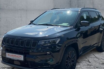 Jeep Compass 68.155 km 26.990 € Ansbach 91522