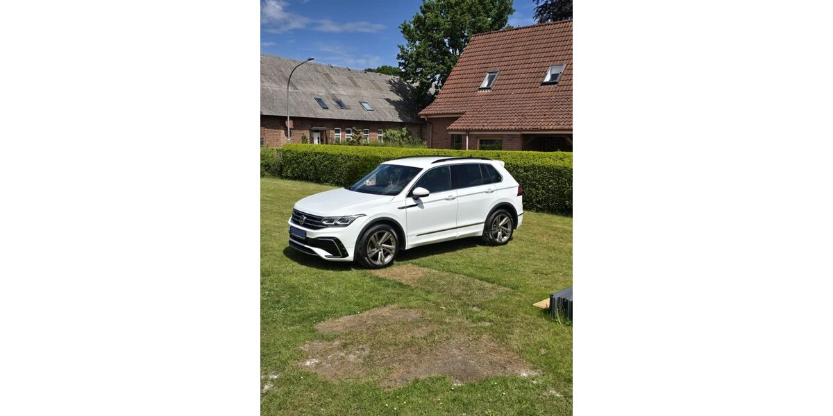 VW Tiguan 83.500 km 26.900 &euro; Bremerhaven 27578