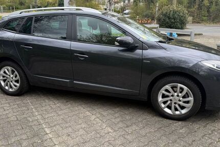 Renault Megane 165.342 km 5.999 &euro; Wiesbaden 65203