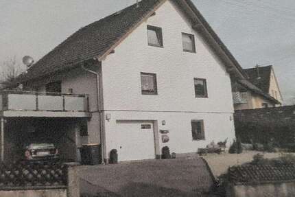 Haus Kreuztal - 5 Zimmer, 120 m&sup2;, 380.000&euro; | Angebot:25429141