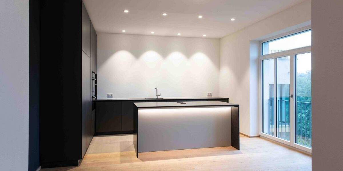 ++Kronberg PARKSIDE++ Luxus Altbau Wohnetage mit Panoramablick im Herzen der Stadt 3 zimmer