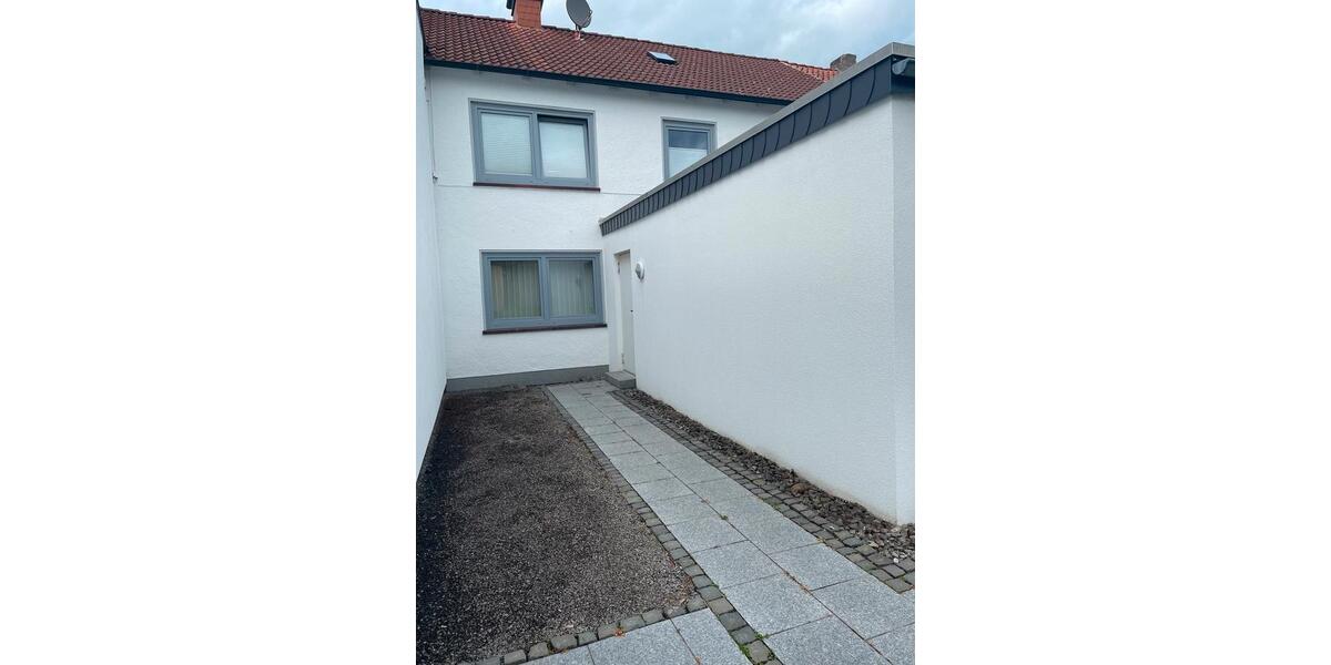 Reihenhaus Extertal - 4 Zimmer, 180 m&sup2;, 295.000&euro; | Angebot:26871324