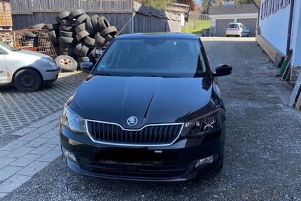 Skoda Fabia 80.631 km 8.200 &euro; Stiefenhofen 88167