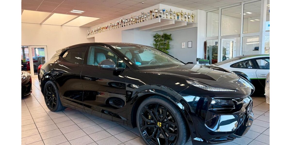 Lotus Eletre 17.458 km 95.850 &euro; Stuhr-Bremen 28816