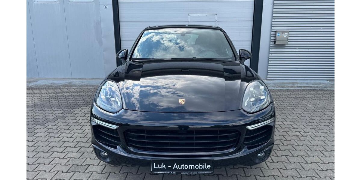 Porsche Cayenne 172.000 km 35.500 &euro; Königsbrunn 86343
