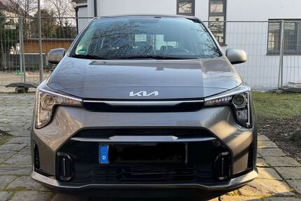 Kia Picanto 15.200 km 15.300 &euro; München 81247