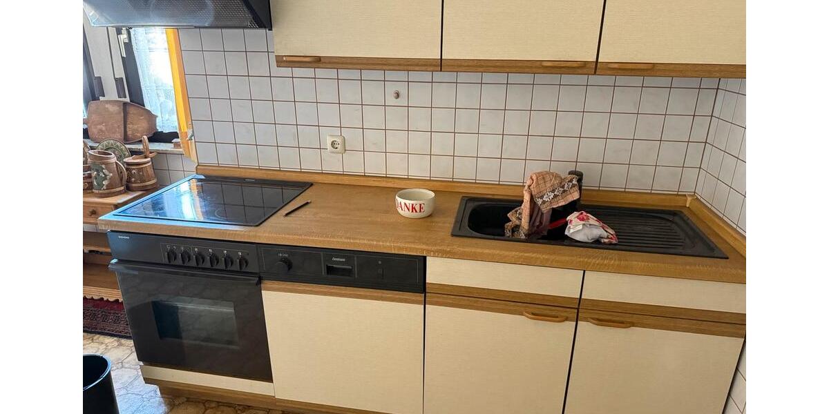 Einfamilienhaus Steinau an der Straße - 14 Zimmer, 300 m&sup2;, 300.000&euro; | Angebot:26084319