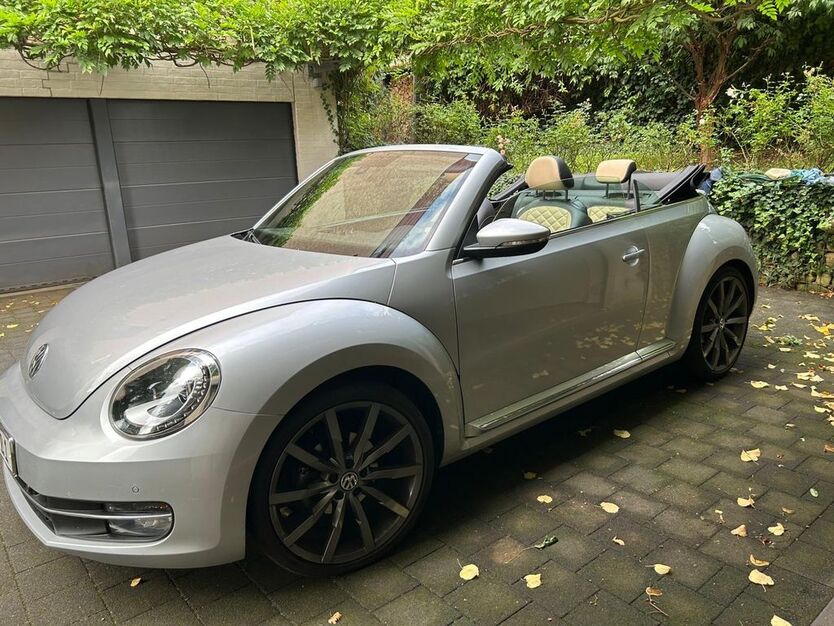 VW Beetle 32.000 km 22.000 € Berlin 12205