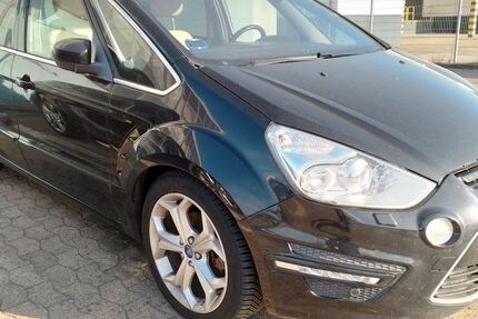 Ford S-Max 264.000 km 2.900 &euro; Hildesheim 31135
