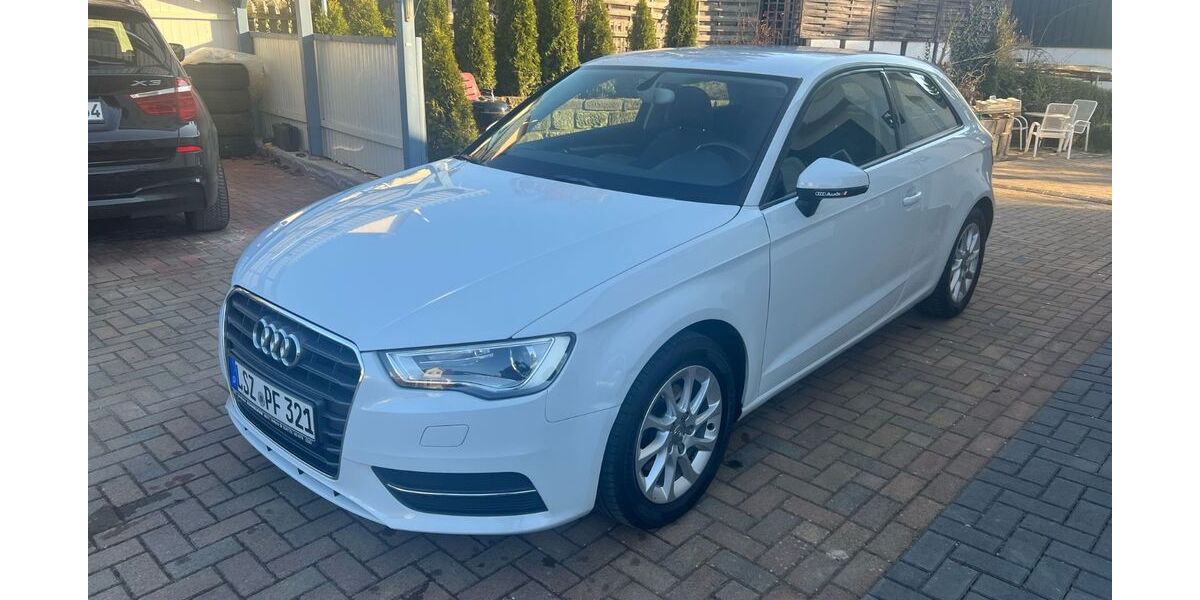 Audi A3 217.000 km 5.200 &euro; Arenshausen 37318