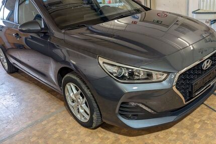 Hyundai i30 41.451 km 13.100 &euro; Trierweiler 54311