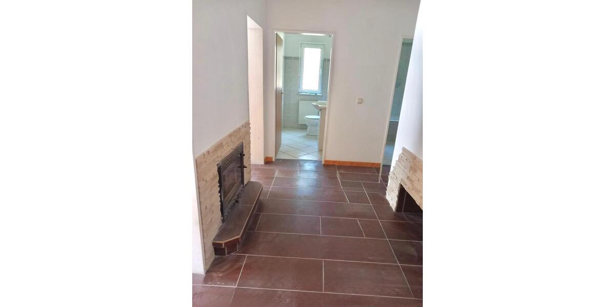 Etagenwohnung Wunsiedel - 3 Zimmer, 75 m&sup2;, 90.000&euro; | Angebot:26186692
