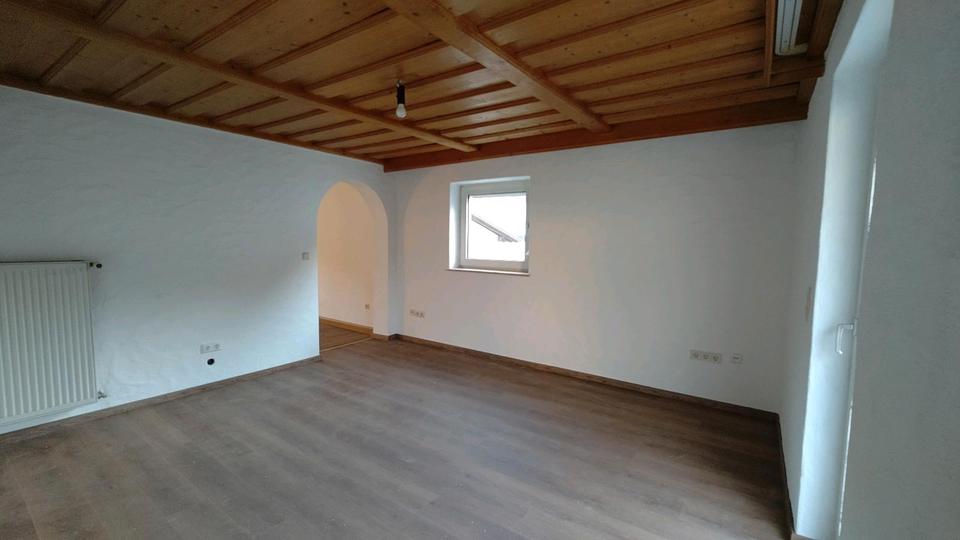 Etagenwohnung Obernzell - 2 Zimmer, 86 m&sup2;, 602&euro; | Angebot:26487648