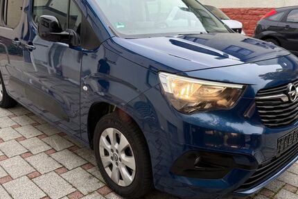 Opel Combo 39.500 km 17.800 € Karlsruhe 76287