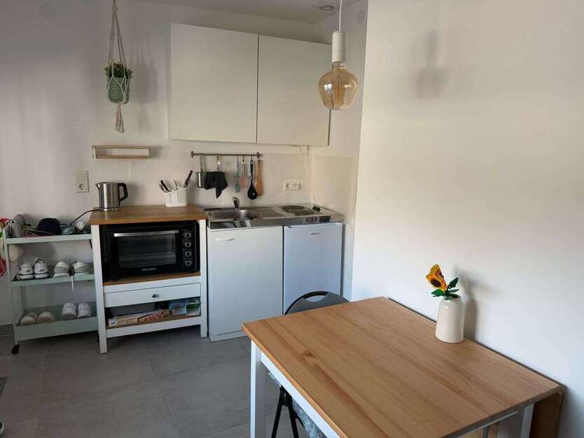 Wohnung zum Mieten in Bonn 550 € 16 m²