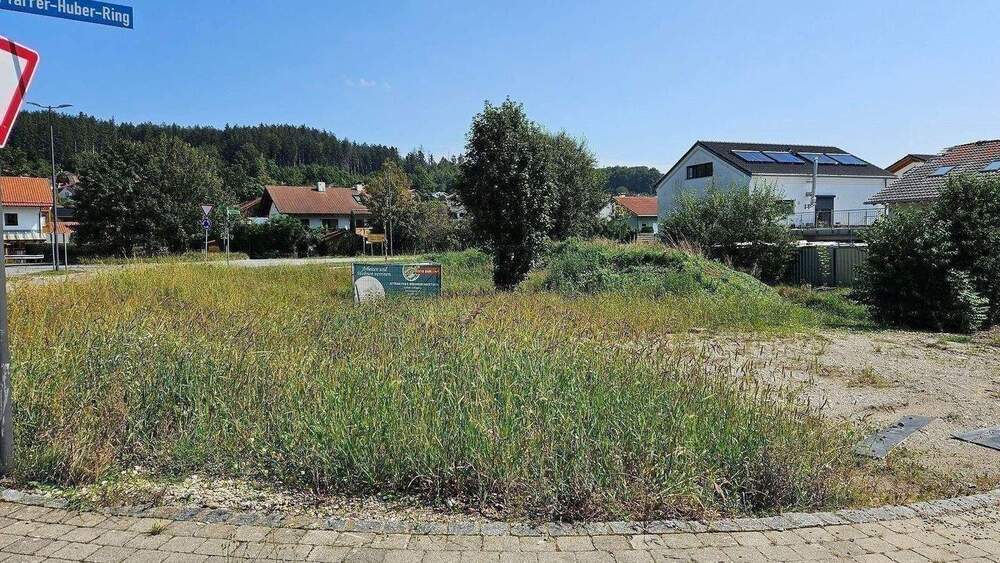 Mischgrundstück 1200 m² für Gewerbe und Wohnen in Feldkirchen-Westerham. zimmer