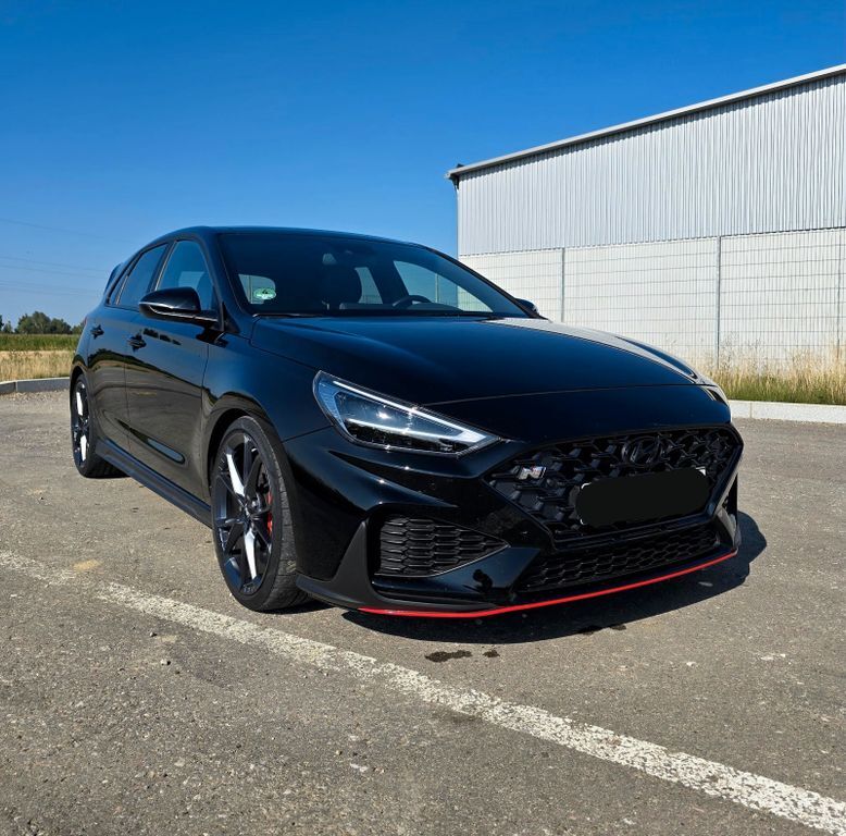 i30