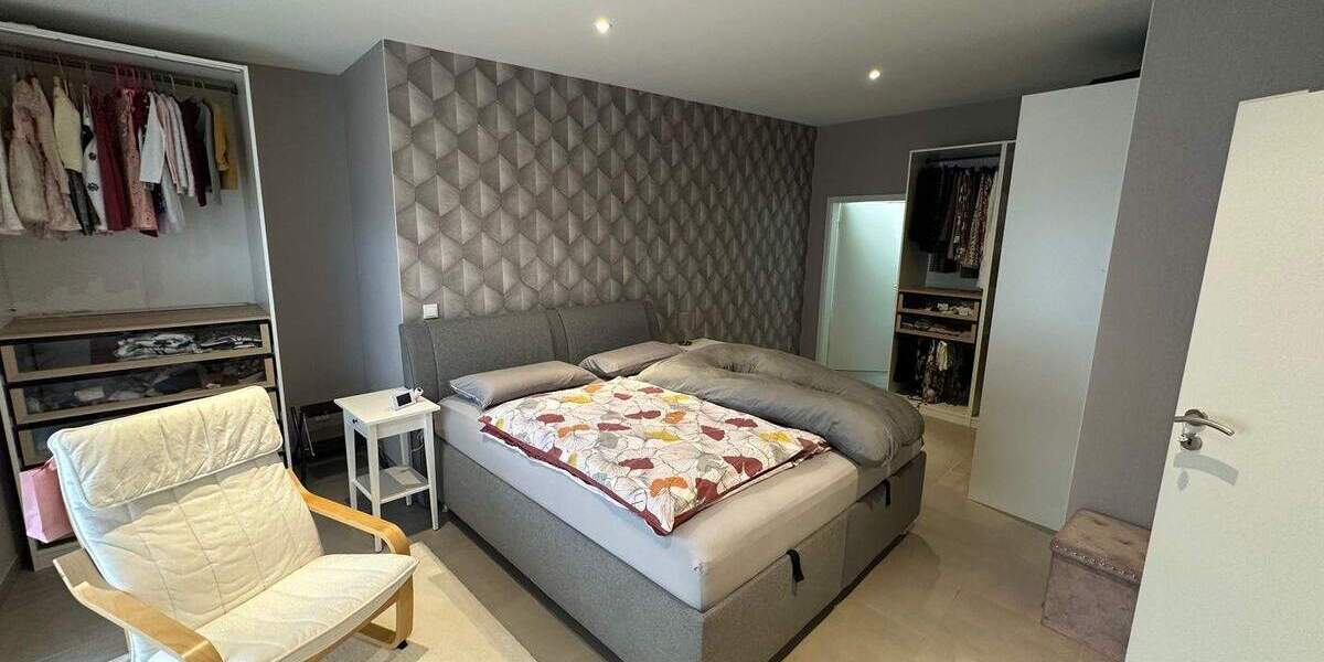 Etagenwohnung Merzig Menningen - 4 Zimmer, 118 m&sup2;, 249.000&euro; | Angebot:25798635