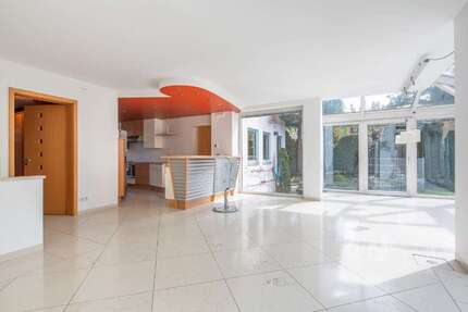Haus zum Mieten in München 3.890 € 289.14 m² 6 zimmer