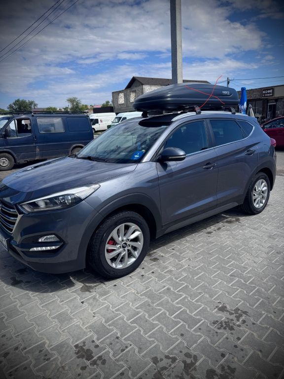 Hyundai TUCSON 185.000 km 12.600 € Zarrentin 19246
