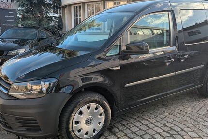 VW Caddy 137.000 km 13.590 &euro; Würzburg 97072