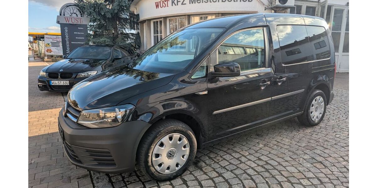 VW Caddy 137.000 km 13.590 &euro; Würzburg 97072