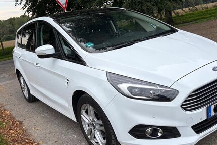Ford S-Max 104.500 km 14.300 &euro; Marl 45768