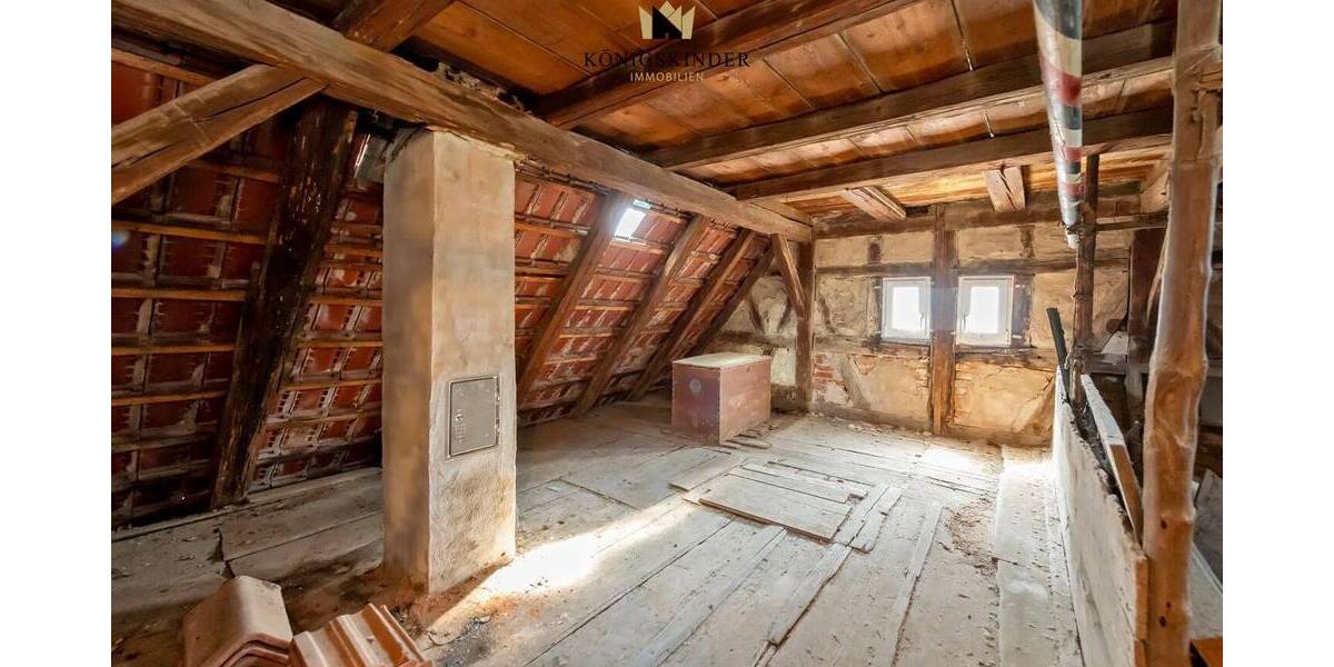 Einfamilienhaus Kernen im Remstal Stetten - 9 Zimmer, 300 m&sup2;, 349.000&euro; | Angebot:26188192