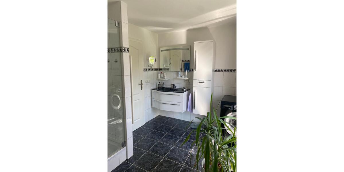 Etagenwohnung Bockhorn - 3 Zimmer, 85 m&sup2;, 429.000&euro; | Angebot:23498751