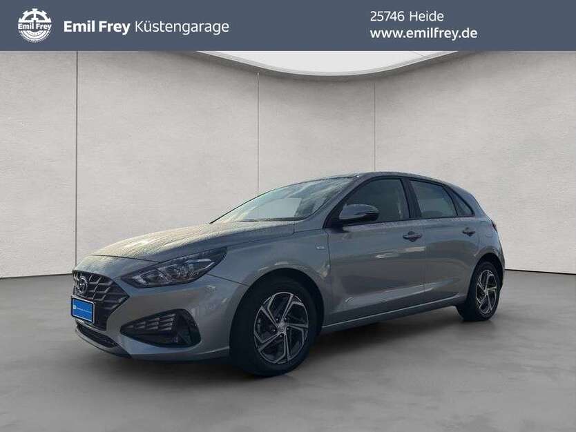 i30