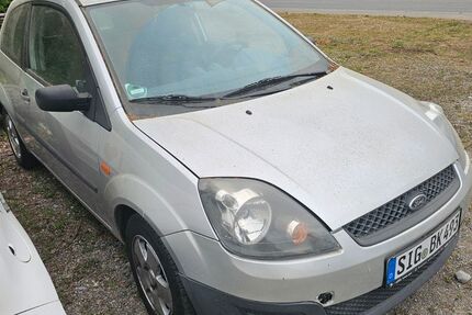 Ford Fiesta 161.500 km 750 &euro; Altshausen 88361