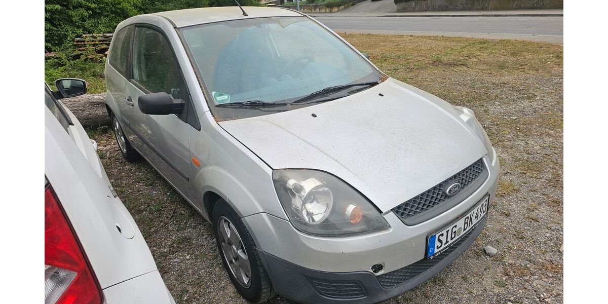 Ford Fiesta 161.500 km 750 &euro; Altshausen 88361
