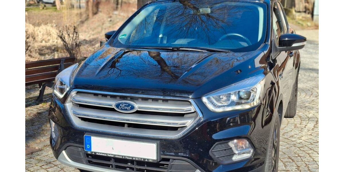 Ford Kuga 73.000 km 14.400 &euro; Auma-Weidatal 07955