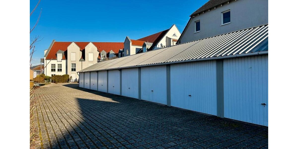 Etagenwohnung Hirschaid - 4 Zimmer, 94 m&sup2;, 299.000&euro; | Angebot:25963277