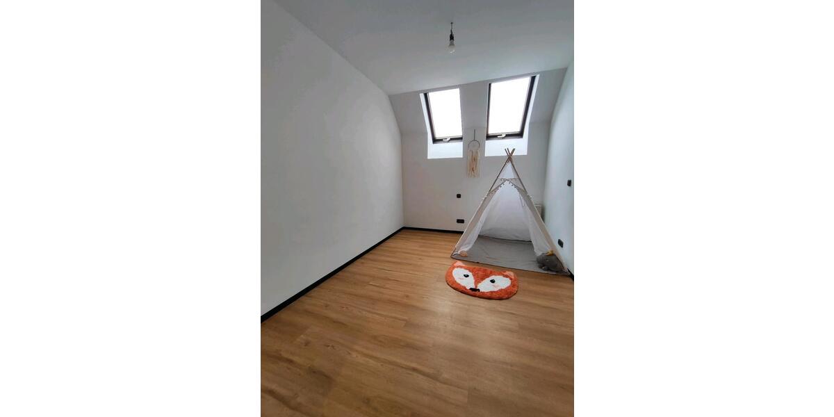 Bauernhaus, Landhaus Euskirchen Dom-Esch - 5 Zimmer, 274 m&sup2;, 249.000&euro; | Angebot:26728883