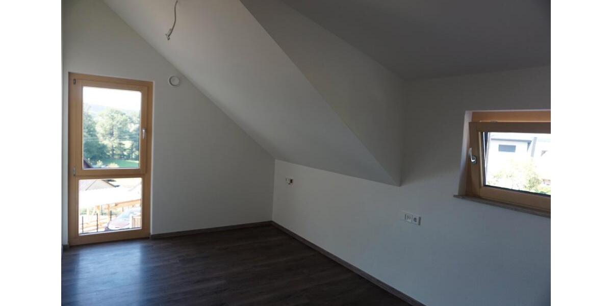 Etagenwohnung Hoßkirch - 3 Zimmer, 80 m&sup2;, 1.200&euro; | Angebot:26404878