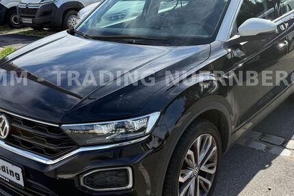 VW T-Roc 85.000 km 15.999 € Nürnberg 90431