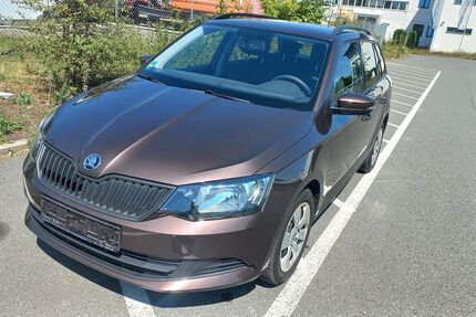 Skoda Fabia 260.981 km 5.300 € Nürnberg 90431