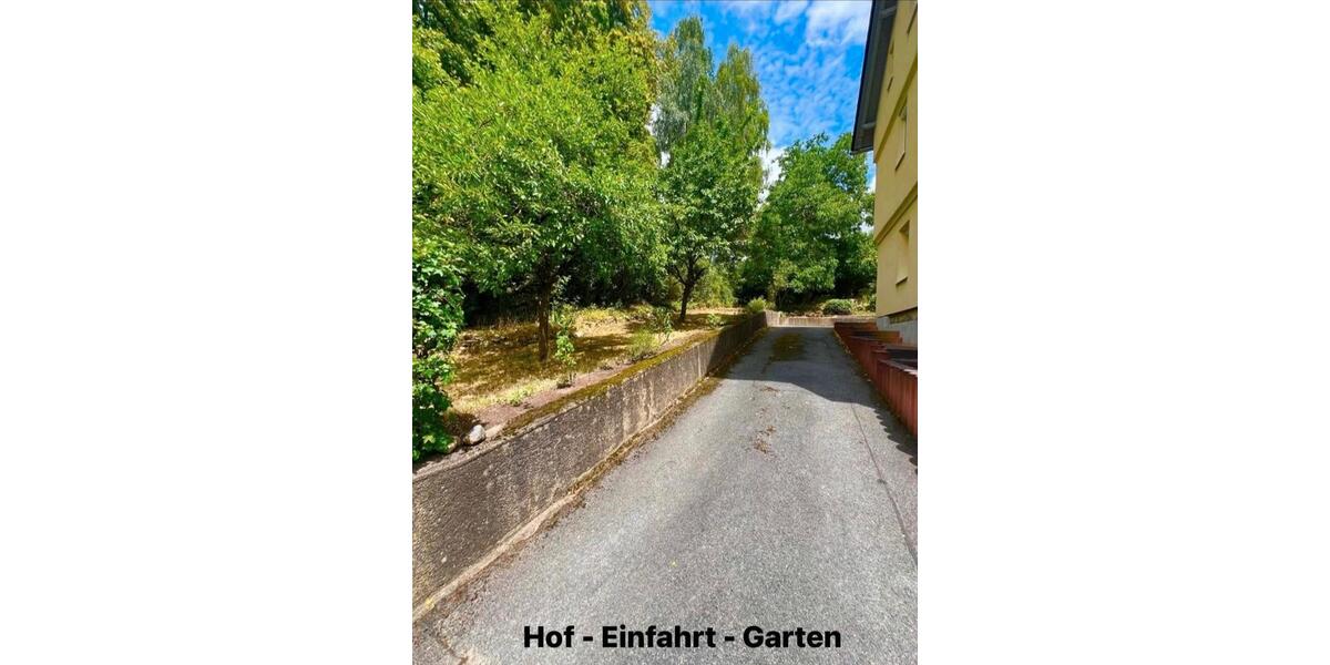 Dachgeschoßwohnung Neustadt bei Coburg - 4.5 Zimmer, 87 m&sup2;, 750&euro; | Angebot:24964782