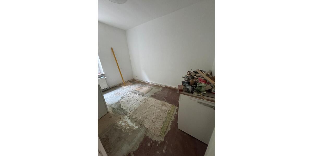 Mehrfamilienhaus, Wohnhaus Gelsenkirchen Gelsenkirchen-Mitte - 14 Zimmer, 244 m&sup2;, 235.000&euro; | Angebot:27131845