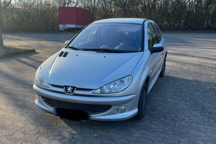 Peugeot 206 186.000 km 1.200 &euro; Paderborn 33100