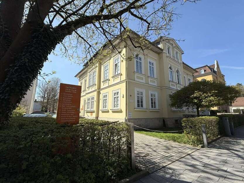 Büro in Coburg 950.000 € 456.55 m²