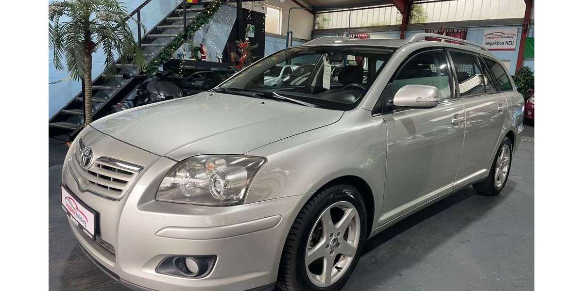 Toyota Avensis 162.000 km 4.990 &euro; Rheinberg 47495