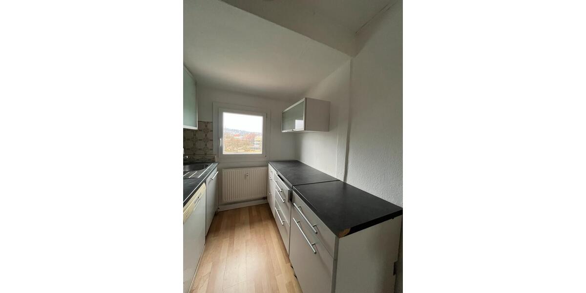 Dachgeschoßwohnung Neu-Ulm Ludwigsfeld - 3 Zimmer, 80 m&sup2;, 890&euro; | Angebot:26350701