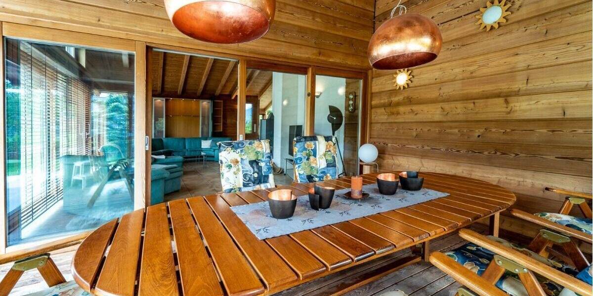 Einfamilienhaus in privilegierter Lage mit weitläufigem Garten und herrlichem Panorama 4 zimmer