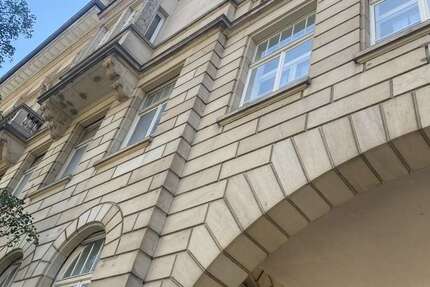 Wohnung zum Kaufen in Pforzheim 220.000 € 78 m² 3 zimmer