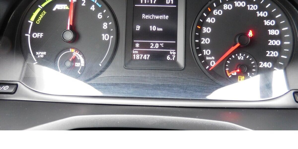 VW Caddy Maxi Abt-e Elektrik DSG 5 Sitze Navi 18.800 km 15.990 € Vordorf 38533