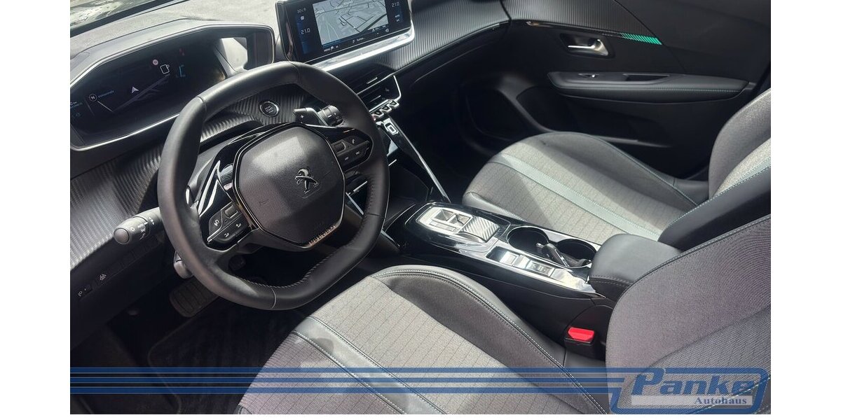 Peugeot 208 Allure Pack EAT8*NAV*LED*Carplay*RFK*SHZ* 7.003 km 16.990 &euro; Berlin 13187