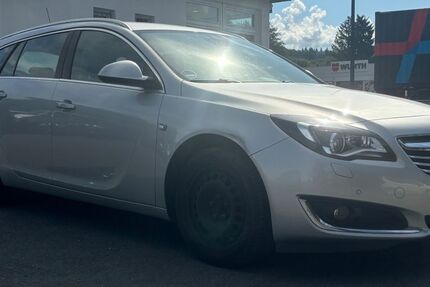 Opel Insignia 75.000 km 7.450 &euro; Arnsberg 59823