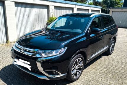Mitsubishi Outlander 146.522 km 10.400 &euro; Essen 45277